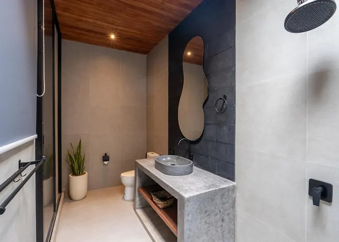 Casa Baru Uluwatu (Bali)
