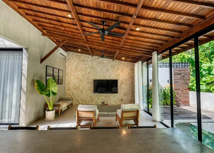 Casa Baru Villa Uluwatu (Bali)